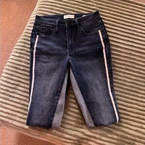 Stylish Women's High-rise Skinny Jeans with Side Stripes